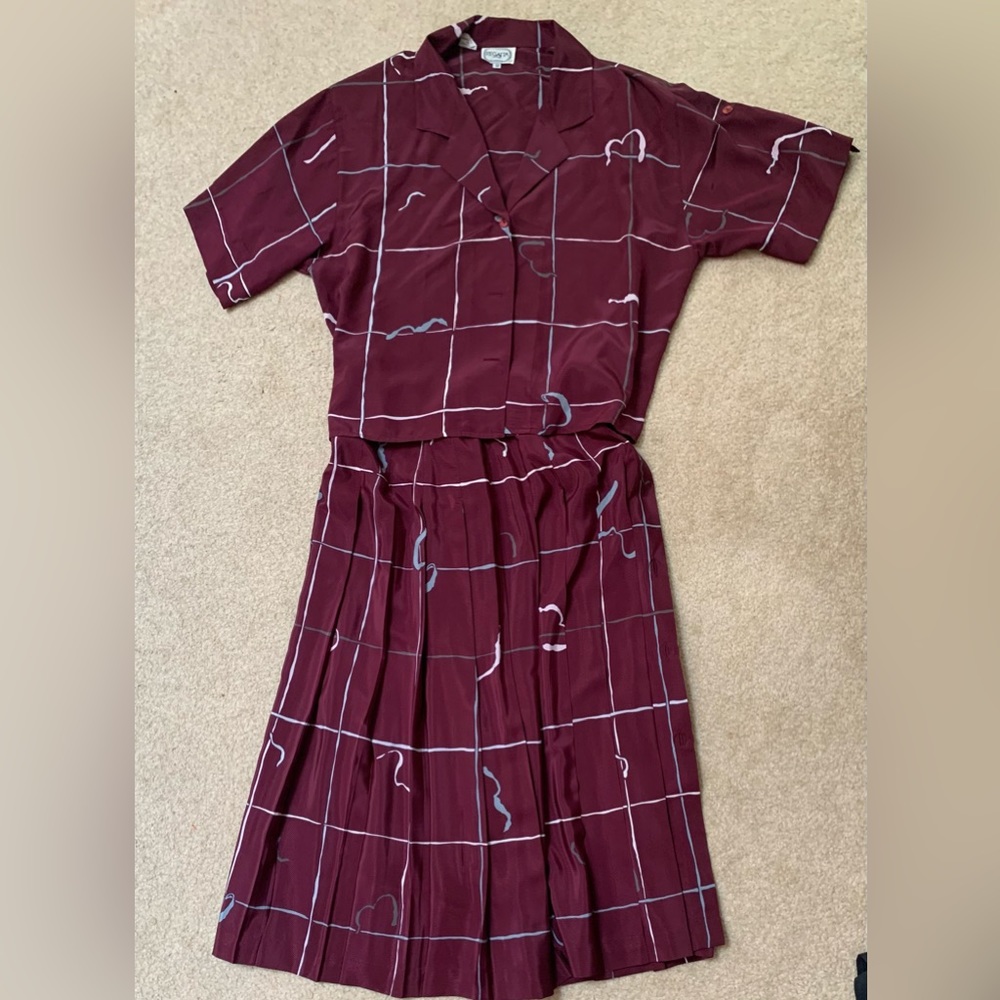 Silky two-piece outfit